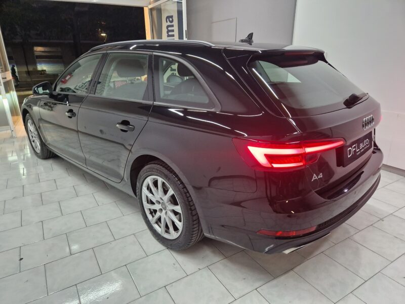 Audi A4 Avant 40 tdi Business quattro 190cv s-tronic