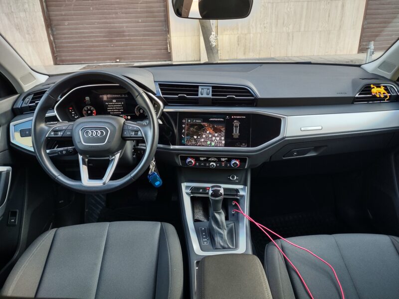 Audi Q3 35 2.0 tdi Business Advanced s-tronic