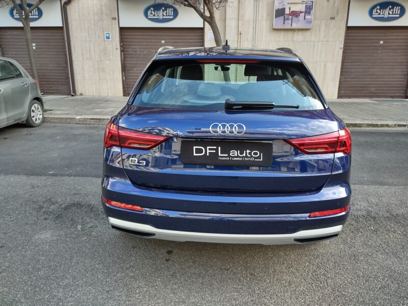 Audi Q3 35 2.0 tdi Business Advanced s-tronic