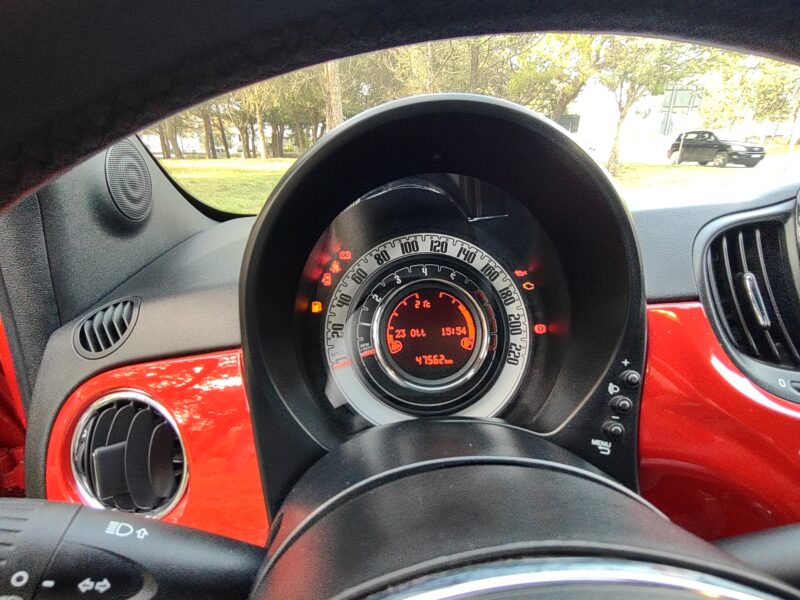 FIAT 500 1.0 70CV IBRIDO Lounge Hatchback (Euro 6D )